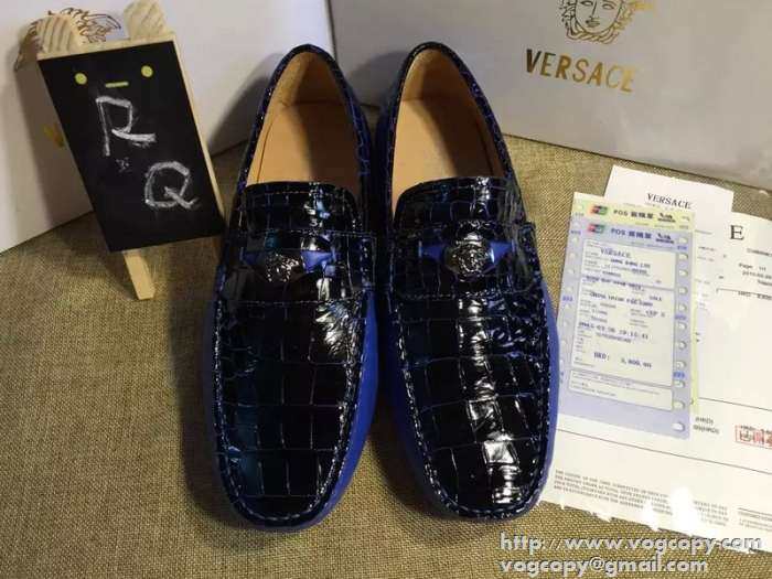 プレゼントに　2015 VERSACE ヴェルサーチ カジュアルシューズ 軽量