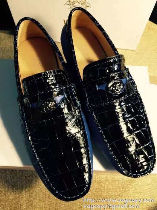 プレゼントに　2015 VERSACE ヴェルサーチ カジュアルシューズ 軽量