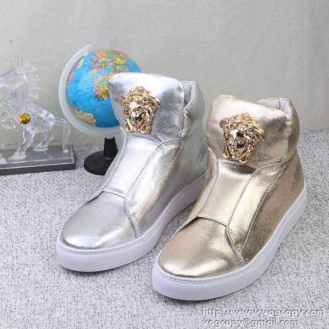 首胸ロゴ　2015 VERSACE ヴェルサーチコピー ハイカットスニーカー  存在感満点