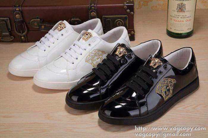 大人のおしゃれに！2015 VERSACE ヴェルサーチ フラットシューズ 2色可選