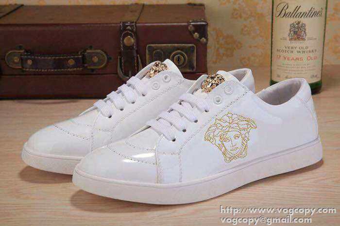 大人のおしゃれに！2015 VERSACE ヴェルサーチ フラットシューズ 2色可選