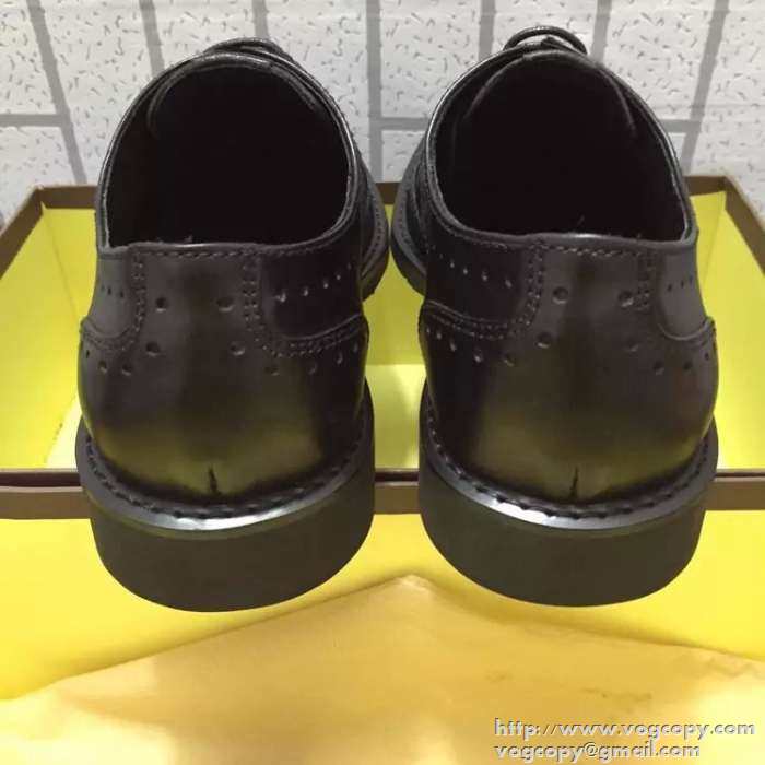 上質上品　2015 PRADA プラダ 優しい履き心地 レザーシューズ靴 2色可選