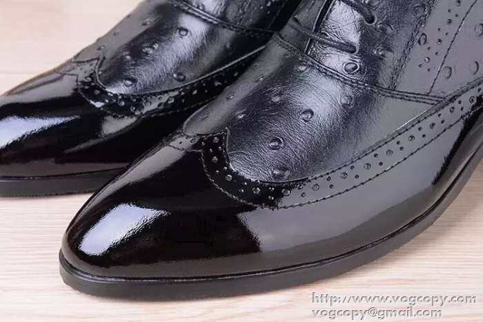 独特な高級感　 2015 PRADA プラダ レザーシューズ靴 2色可選