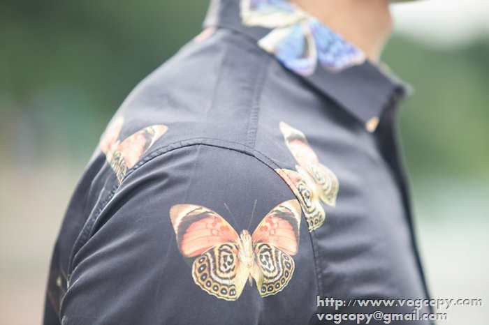 雰囲気を演出 2015 VALENTINO ヴァレンティノ　カジュアル 長袖シャツ