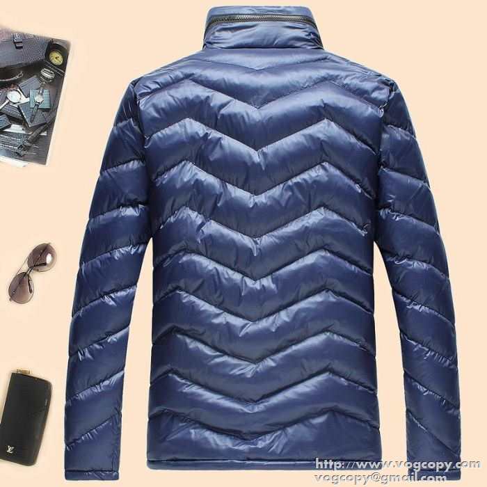 大人気の 2015秋冬 MONCLER モンクレール 綿入れ　人気販売　ジャケット 4色可選