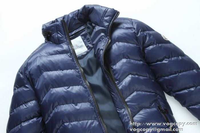 大人気の 2015秋冬 MONCLER モンクレール 綿入れ　人気販売　ジャケット 4色可選