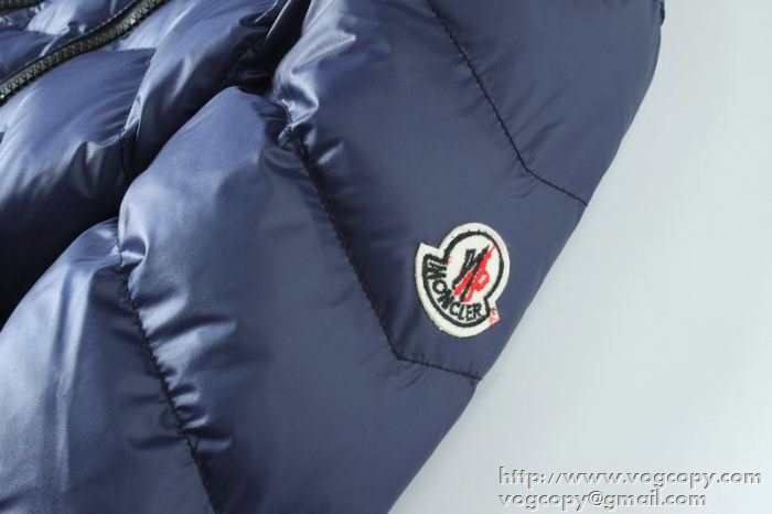大人気の 2015秋冬 MONCLER モンクレール 綿入れ　人気販売　ジャケット 4色可選