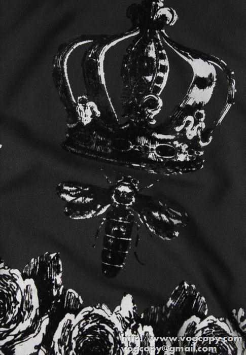完売品 2015秋冬 Dolce&Gabbana ドルチェ＆ガッバーナ 耐久性ある　プルオーバーパーカー