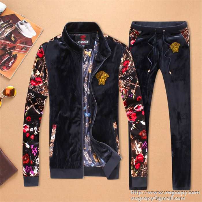 伸縮性に優れ　2015秋冬 VERSACE ヴェルサーチ 肌触りが心地よく　セットアップ上下 2色可選