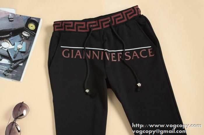 着回し度抜群の　2015秋冬 VERSACE ヴェルサーチ 人気　セットアップ上下 2色可選