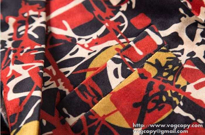 人気販売 2015秋冬 VERSACE ヴェルサーチ 伸縮性ある　スーツ レジャー
