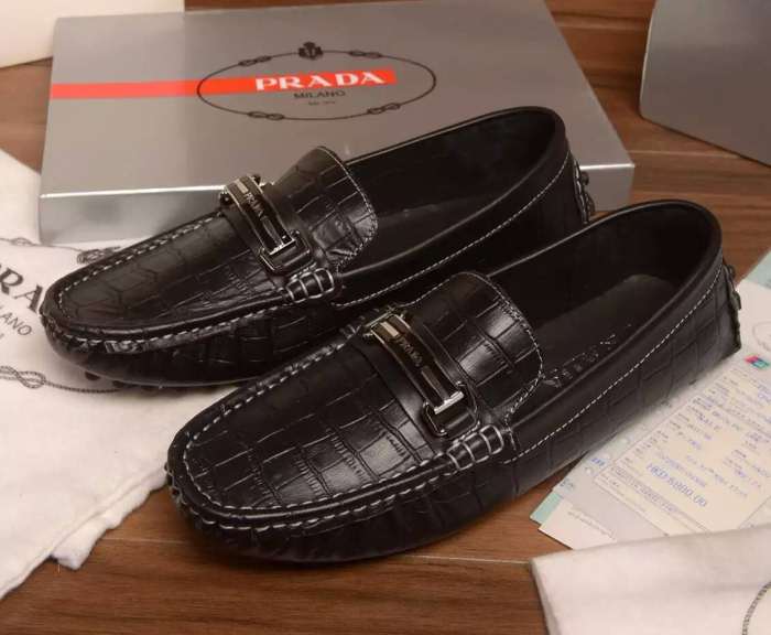 ◆モデル愛用◆ 2016春夏 prada プラダ カジュアルシューズ