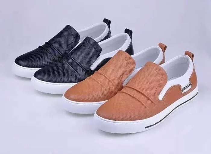 お買得 2016春夏 prada プラダ ランニングシューズ 抗菌?防臭加工 2色可選
