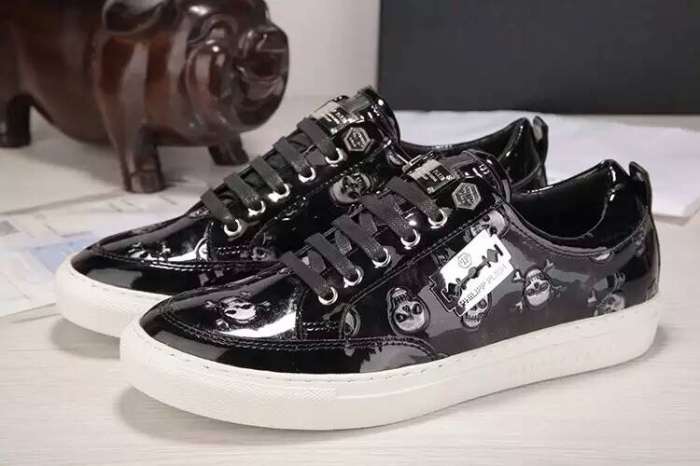 存在感のある 2016 フィリッププレイン PHILIPP PLEIN フラットシューズ