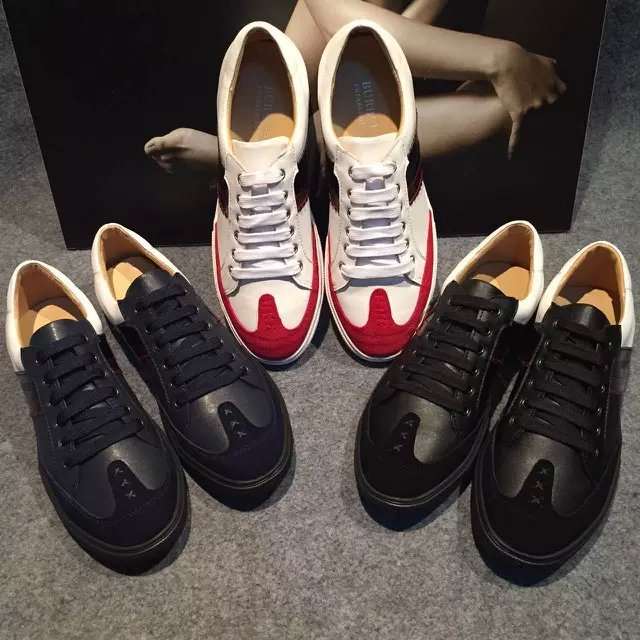 落ち着いた感覚 2016 バーバリー BURBERRY ローヒール ランニングシューズ 3色可選 リゾートスタイル