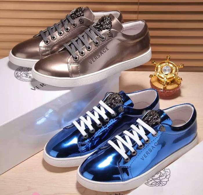 2016春夏 お買い得品 ヴェルサーチ VERSACE 脱ぎ履きしやすい/着脱しやすい フラットシューズ 2色可選