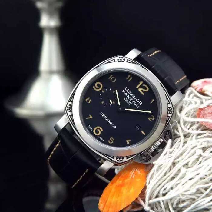 大人っぼい2016 パネライ PANERAI 2針クロノグラフ 日付表示