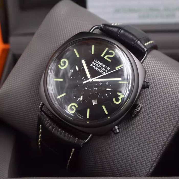 欧米韓流/雑誌 2016  パネライ PANERAI 6針クロノグラフ 日付表示 腕時計