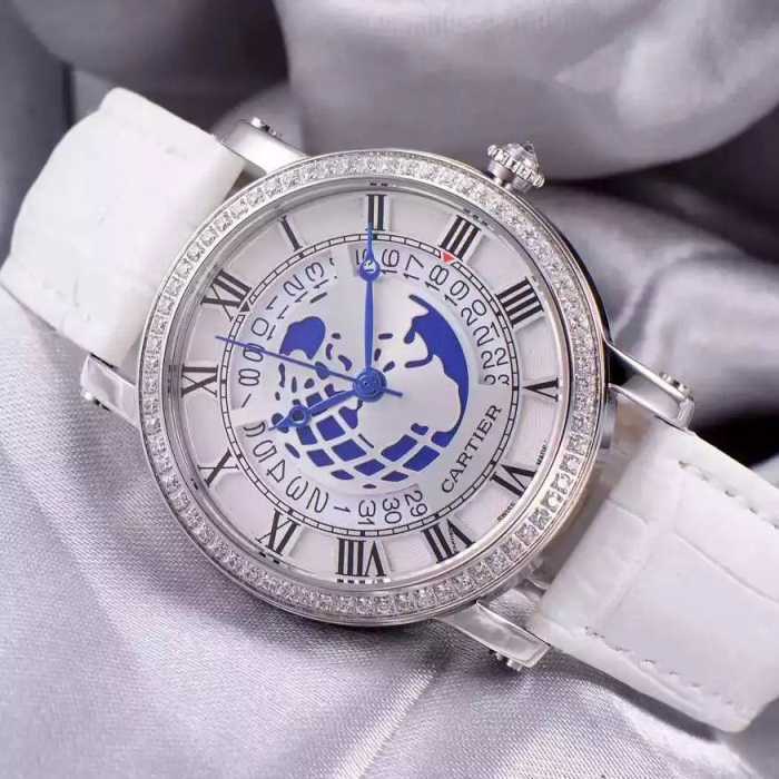 2016 CARTIER カルティエ長く愛用できる ミネラルガラス 女性用腕時計 多色選択可