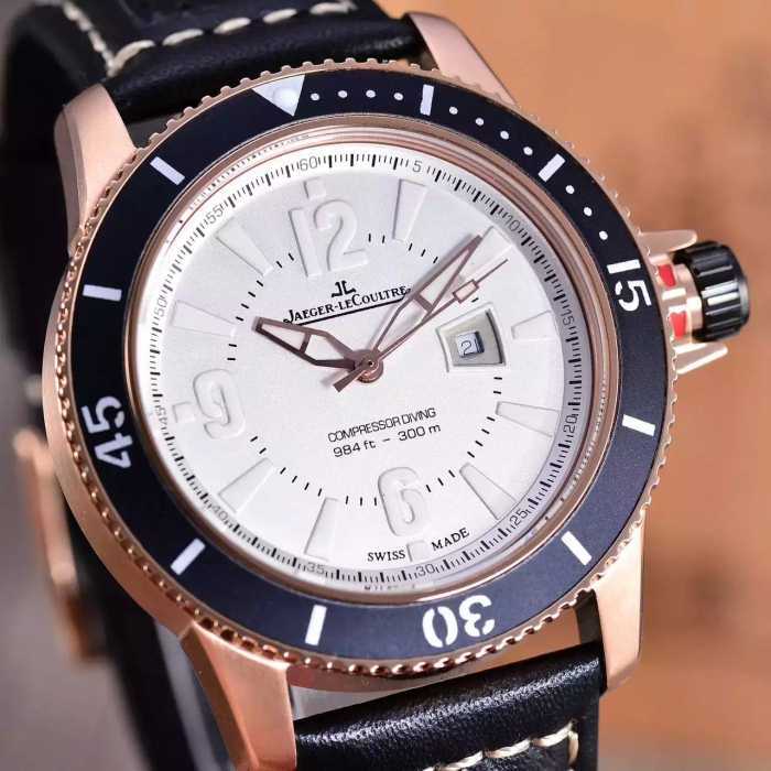 デザイン性の高い 2016 JAEGER-LECOULTRE ジャガールクルト 男性用腕時計 4色可選