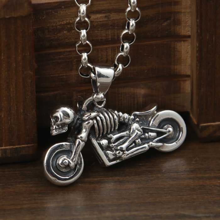 愛らしさ抜群！ 2016 クロムハーツ CHROME HEARTS シルバー925 ペンダントトップ