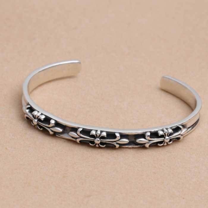 【大人気】定番商品 2016 クロムハーツ CHROME HEARTS シルバー925 バングル