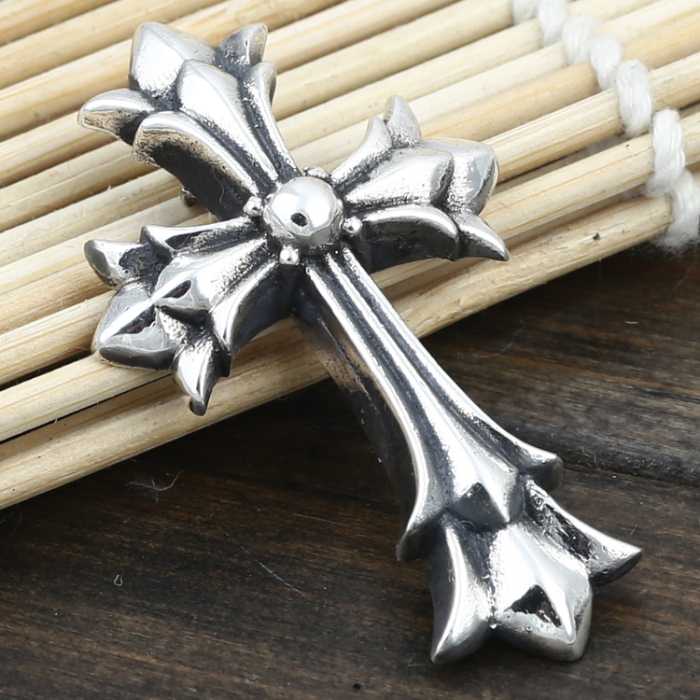 特別人気感謝SALE 2016 クロムハーツ CHROME HEARTS シルバー925 ペンダントトップ 十字架