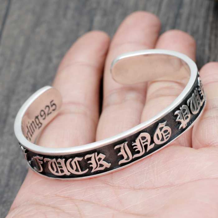 2016 お洒落な存在感 クロムハーツ CHROME HEARTS シルバー925 バングル