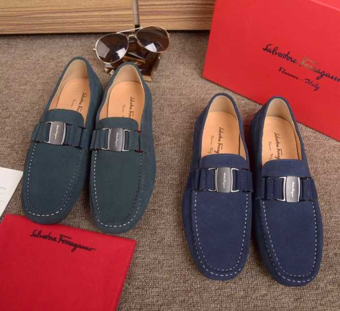 セール中 2016 サルヴァトーレフェラガモFERRAGAMO  カジュアルシューズ 2色可選