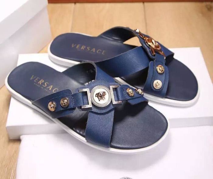 格安！ 2016 ヴェルサーチ VERSACE サンダル