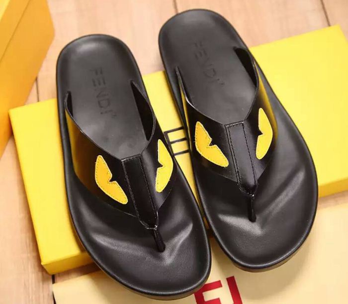 存在感◎ 2016 フェンディFENDI   サンダル