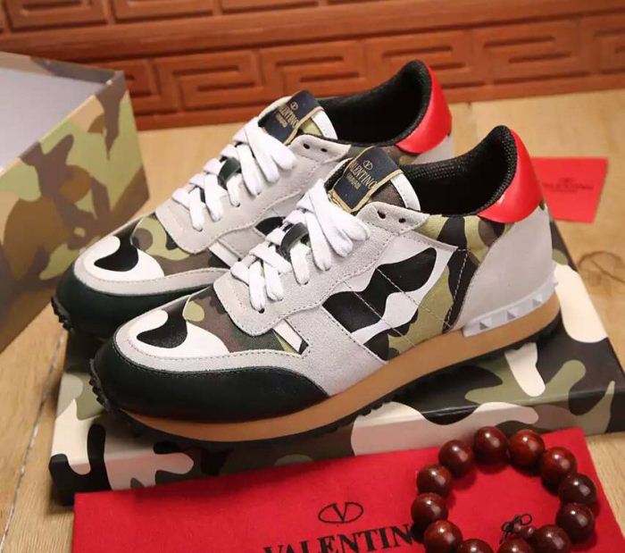 2016 大人気再登場 ヴァレンティノ VALENTINO ランニングシューズ  2色可選