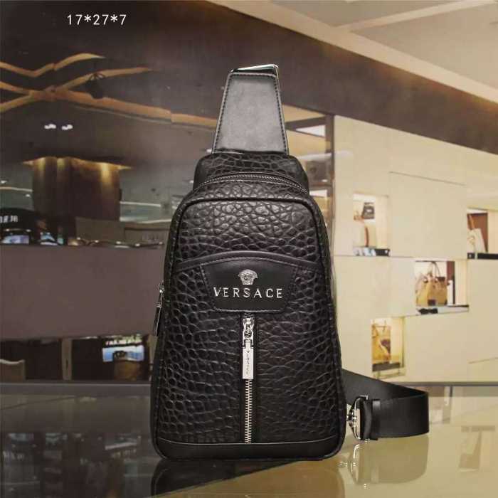 スタイリッシュな印象 2016 ヴェルサーチVERSACE  斜め掛けバッグ 1015