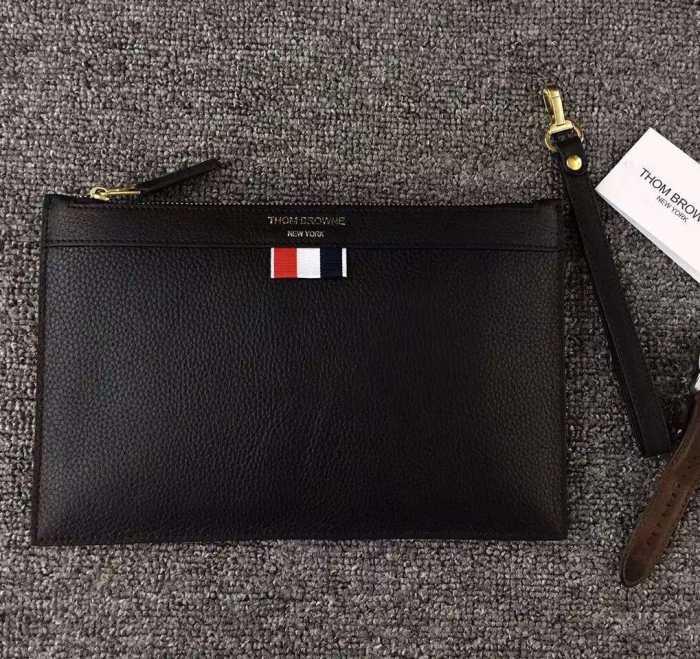 数に限りがある 2016  トムブラウンTHOM BROWNE ビジネスケース 8111