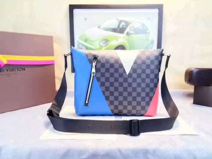 2016 おすすめ/オススメ  ルイ ヴィトンLOUIS VUITTON  ショルダーバッグ 41639