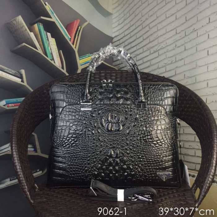 2016 SALE開催 プラダPRADA  手持ち&ショルダー掛け 9062-1