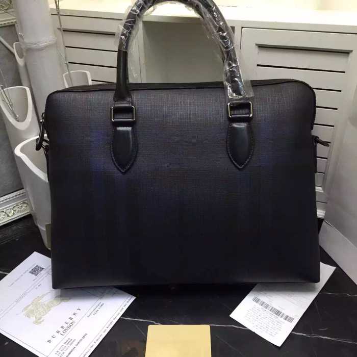 2016 SALE!今季 バーバリー BURBERRY 手持ち&ショルダー掛け 9645-3
