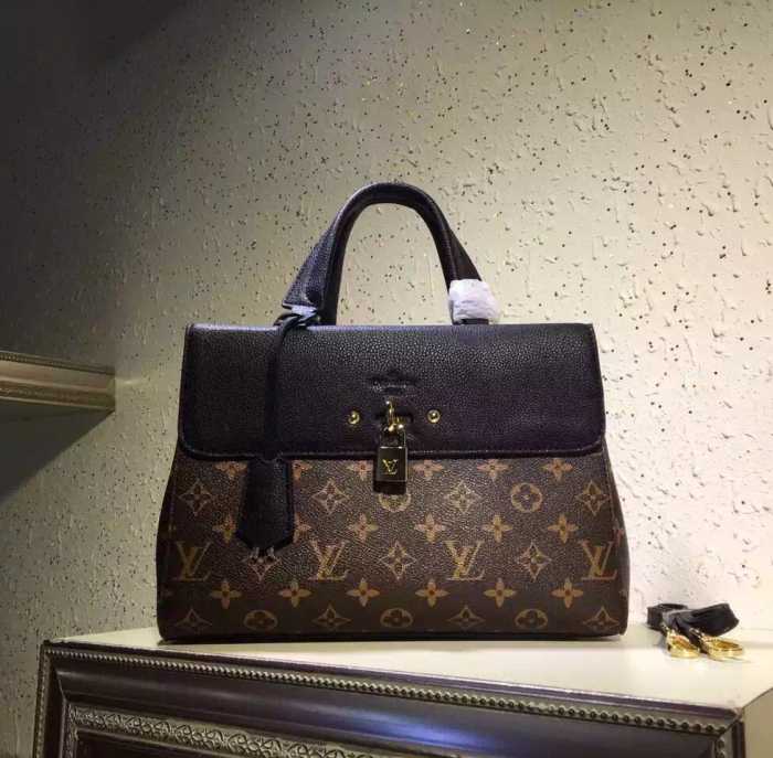 首胸ロゴ  2016  ルイ ヴィトンLOUIS VUITTON 手持ち&ショルダー掛け 3色可選 M41738