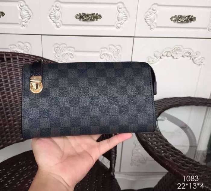 大特価 2016  ルイ ヴィトンLOUIS VUITTON ポーチ 2色可選 1083
