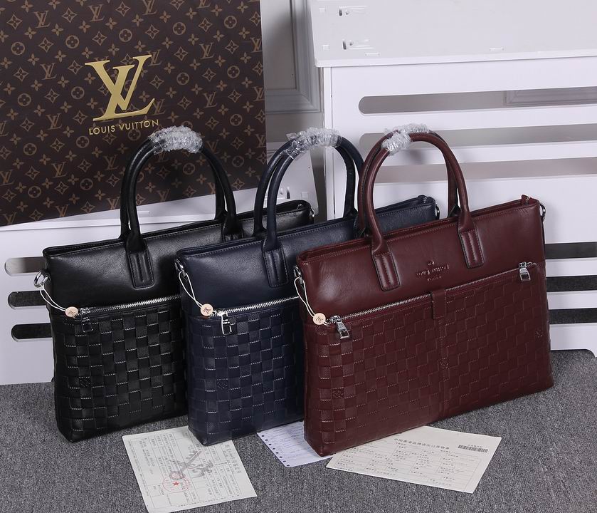 ～希少  ルイ ヴィトン 2016 手持ち&ショルダー掛け
