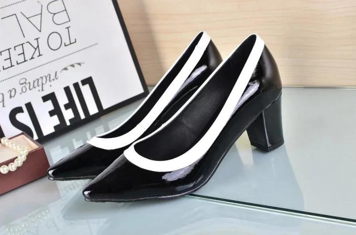 2016秋冬 抜群の雰囲気が作れる! セリーヌ CELINE ハイヒール