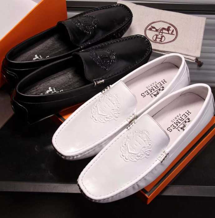 強い魅力を感じる一枚 2016秋冬 エルメス HERMES スリップオン 2色可選