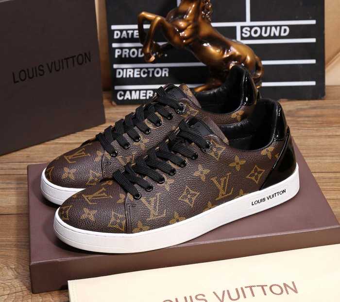 目玉商品 2016秋冬 ルイ ヴィトン LOUIS VUITTON フラットシューズ 2色可選