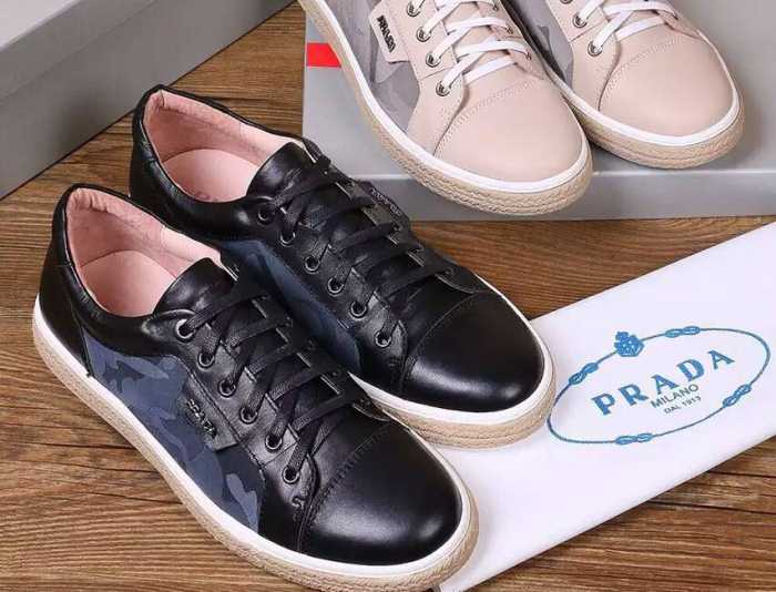 個性的なデザイン 2016秋冬 プラダ PRADA スニーカー 2色可選