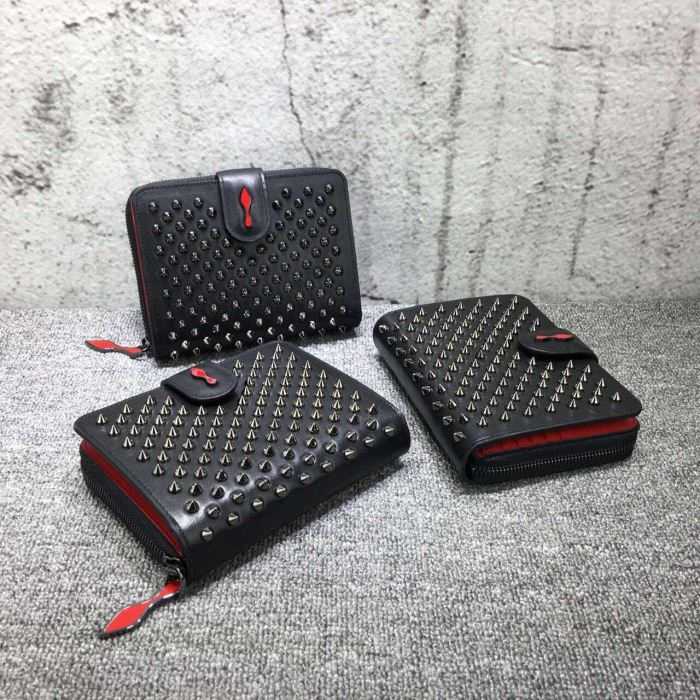 2016秋冬 ポップ クリスチャンルブタンChristian Louboutin 二つ折り財布
