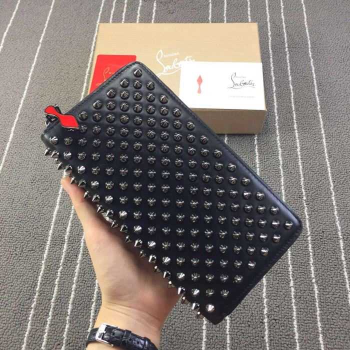 デザイン性の高い2016秋冬 クリスチャンルブタンChristian Louboutin 財布