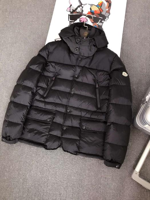 2016-17新作 MONCLER モンクレール 入手困難 保温効果は抜群 ダウンジャケット