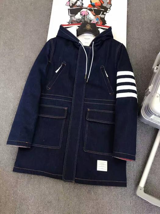 2016-17新作  トムブラウンTHOM BROWNE 大好評♪ ダウンジャケット