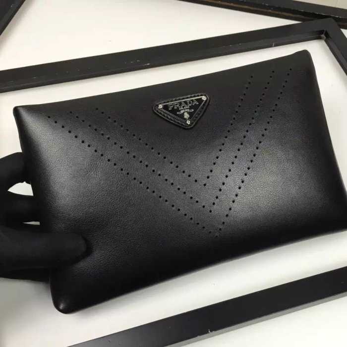 2017春夏 超目玉 プラダ PRADA セカンドバッグ