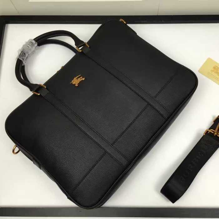 ◆モデル愛用◆ 2017春夏 バーバリー BURBERRY 手持ち&ショルダー掛け